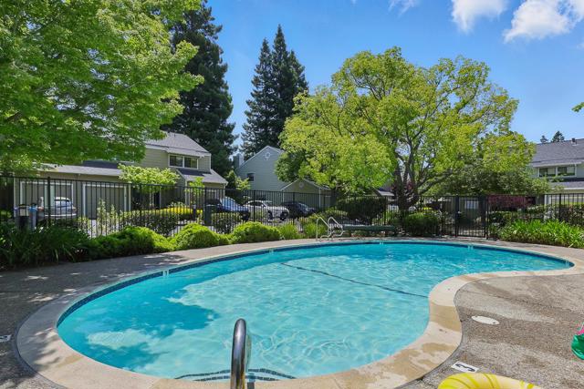 181 Ada Avenue, Mountain View CA: https://media.crmls.org/mediaz/0f39743c-55ca-40ca-b202-733cf73dff04.jpg