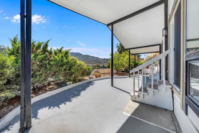 Detail Gallery Image 25 of 37 For 8975 Lawrence Welk Dr, Escondido,  CA 92026 - 2 Beds | 2 Baths