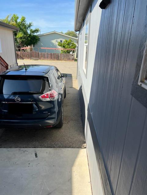 1624 S HIGHWAY, Manteca CA: https://media.crmls.org/mediaz/0f3ad1a5-c2fd-4378-b03c-92fece56e59d.jpg