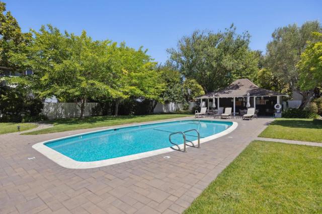 307 Carlos Avenue, Redwood City CA: https://media.crmls.org/mediaz/0f3bf2ca-8ae3-46dd-a633-22524fd1e4d0.jpg