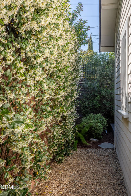 Detail Gallery Image 32 of 40 For 4865 Granada St, Los Angeles,  CA 90042 - 2 Beds | 1 Baths