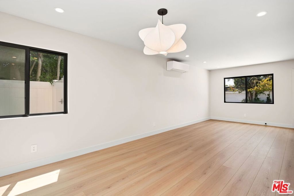 MLS #26868641 image #26