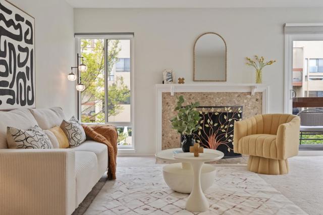918 Beach Park Boulevard, Foster City CA: https://media.crmls.org/mediaz/0f3f95f3-7b37-43fb-be4e-d095e00389f0.jpg