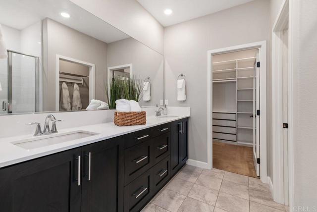 3510 Brody Way, Oceanside CA: https://media.crmls.org/mediaz/0f3fc156-4b99-4f71-9771-3ba2b6fd6c29.jpg