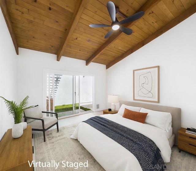 670 Bel Air Dr W, Vista CA: https://media.crmls.org/mediaz/0f402484-1f82-4fa9-bacc-e1820b73ed59.jpg