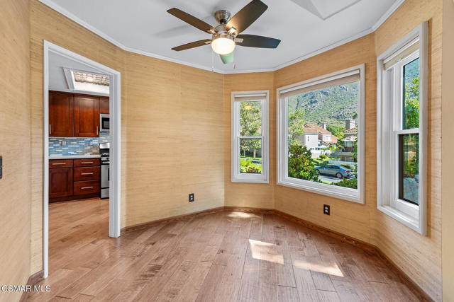 6208 Corte Antigua, Camarillo CA: https://media.crmls.org/mediaz/0f403f80-4647-4115-a761-9d1fe0a53775.jpg