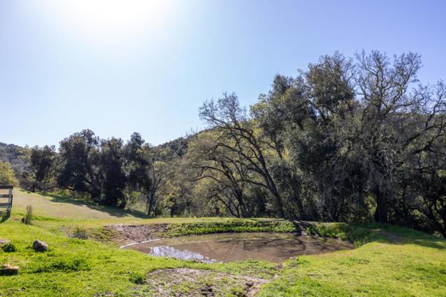 20215 Cachagua Road, Carmel Valley CA: https://media.crmls.org/mediaz/0f41768d-a7c1-45a7-809f-aba774dcbd47.jpg