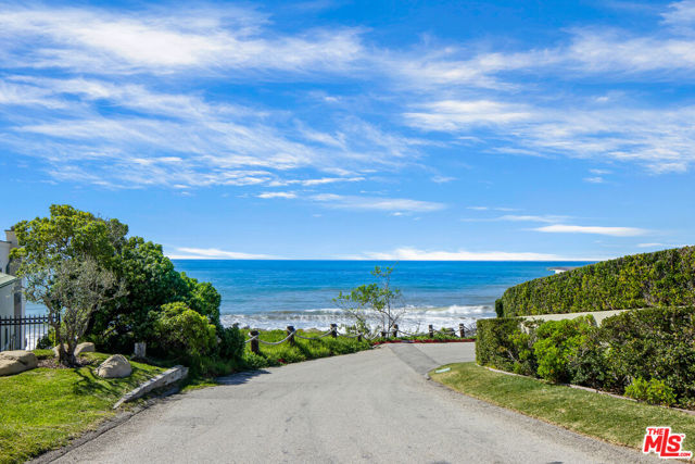 31558 Victoria Point Road, Malibu, California 90265, 4 Bedrooms Bedrooms, ,4 BathroomsBathrooms,Single Family Residence,For Sale,Victoria Point,24414895