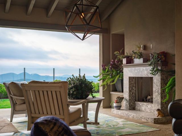 Image 14 of 66 For 8784 Avenida Mirador