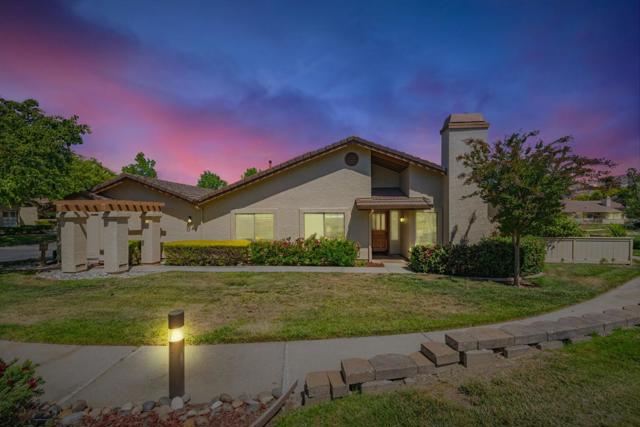 3417 Avernus Court, San Jose CA: https://media.crmls.org/mediaz/0f41b804-775d-46ad-9eaf-57445789bb62.jpg