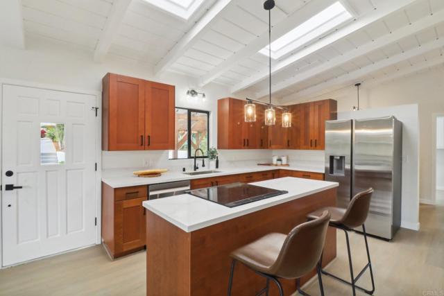 Image 10 of 44 For 5725 Mildred Street