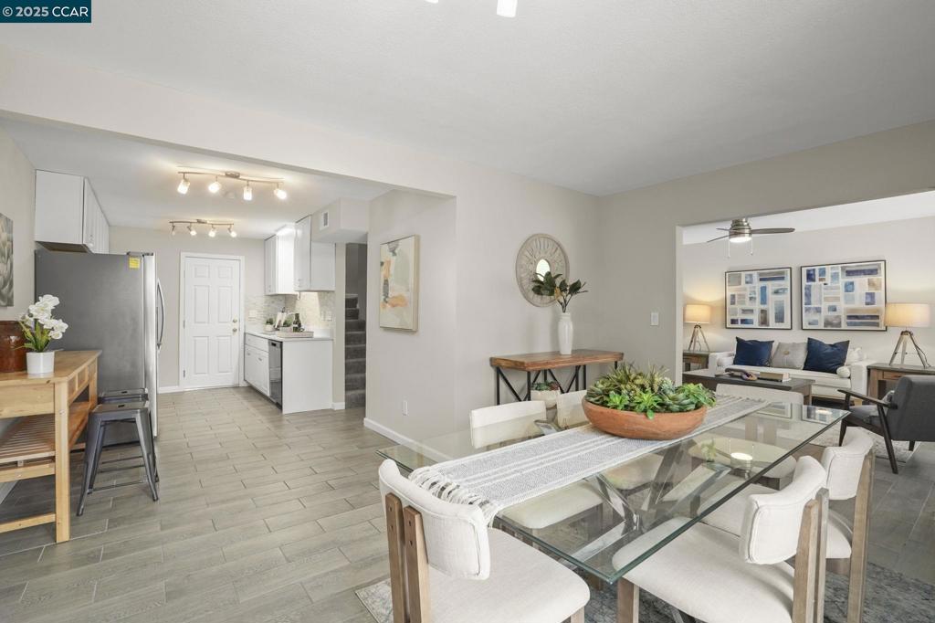 1879 St Philip Ct