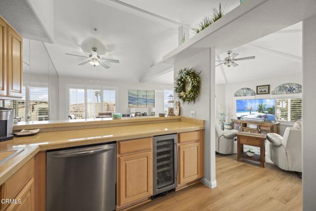 5270 W Wooley Road, Oxnard CA: https://media.crmls.org/mediaz/0f445518-acdf-4eb3-8697-c92088d02811.jpg