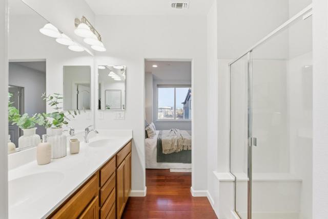 203 Peppermint Tree Terrace, Sunnyvale CA: https://media.crmls.org/mediaz/0f451b34-0a77-4029-8185-2fa61a0d17e2.jpg