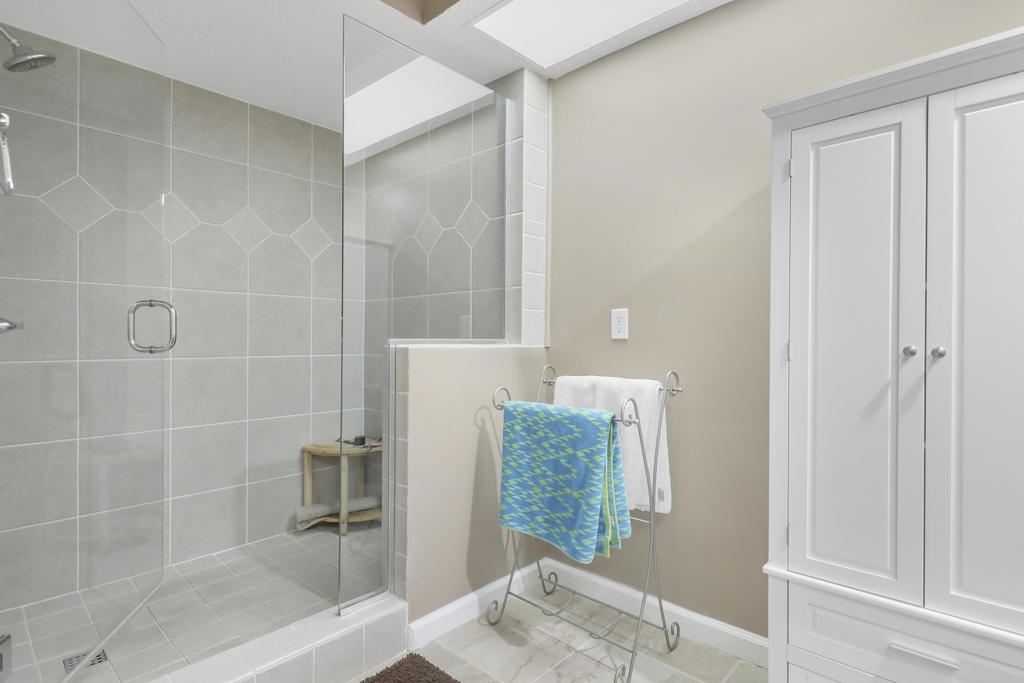 MLS #219136868DA image #11