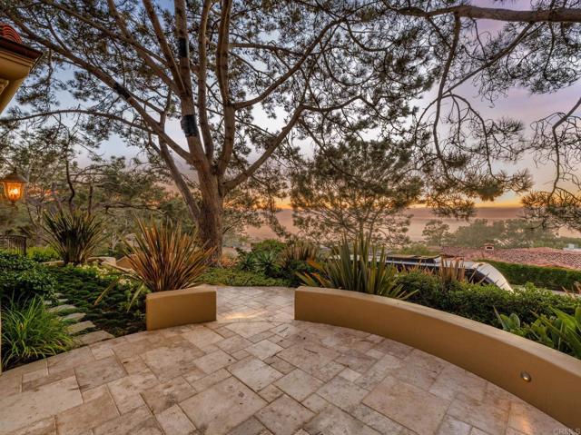 Detail Gallery Image 7 of 68 For 271 Ocean View Ave, Del Mar,  CA 92014 - 4 Beds | 4/1 Baths