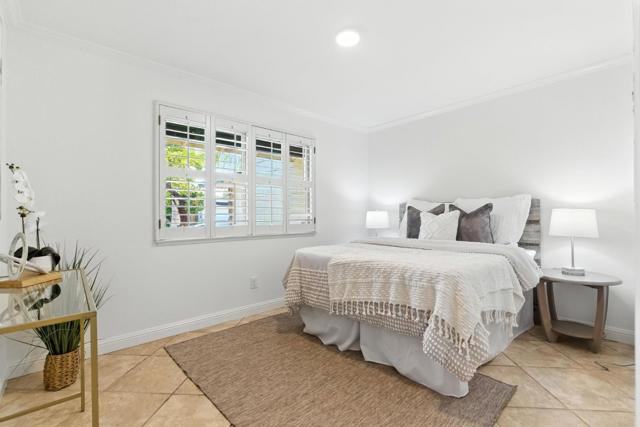 4418 Valle Vista, Pittsburg CA: https://media.crmls.org/mediaz/0f467e03-b715-4582-b7b0-9c1588b15dbe.jpg