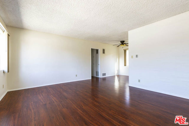 10803 Otsego Street, North Hollywood CA: https://media.crmls.org/mediaz/0f469084-3251-4eb3-9851-15413b80969e.jpg