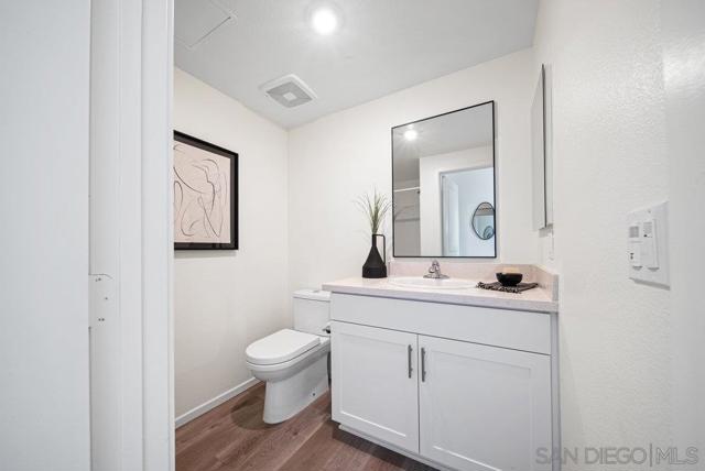 8184 Golden Ave, Lemon Grove CA: https://media.crmls.org/mediaz/0f480fdf-5f10-43f2-a8bd-c817953d8896.jpg