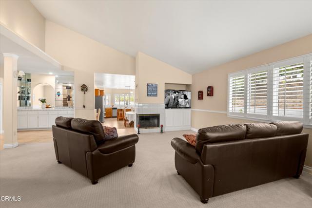 2210 Via Loma, Camarillo CA: https://media.crmls.org/mediaz/0f4813ae-ed96-41c6-8e85-2a43daa5d352.jpg