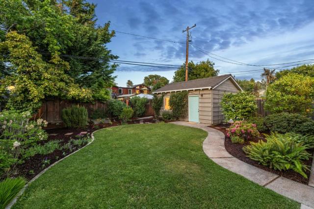 4061 Verdosa Drive, Palo Alto CA: https://media.crmls.org/mediaz/0f4b12aa-4004-4b46-9c70-02e96b62933c.jpg