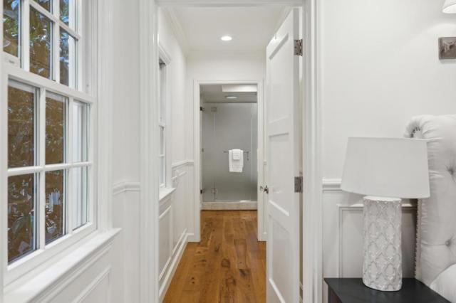 807 Crystal Springs Road, Hillsborough CA: https://media.crmls.org/mediaz/0f4c0671-6b0d-4f42-870a-9684fb76a2bb.jpg