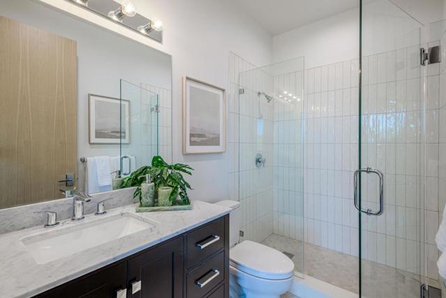 45 Calaveras Court, Hillsborough CA: https://media.crmls.org/mediaz/0f4c3cc6-450e-46de-b3f0-f70fb5aad006.jpg