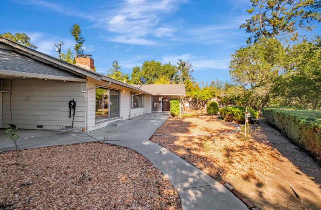 23492 Sunset Drive, Los Gatos CA: https://media.crmls.org/mediaz/0f4c4517-0905-49eb-812f-d77280a747f6.jpg