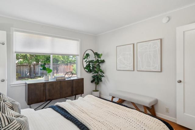 1230 Crane Street, Menlo Park CA: https://media.crmls.org/mediaz/0f4c458b-2d02-48c8-ad42-ee9da66a1137.jpg