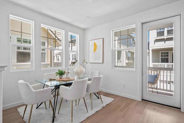 119 Orbit Way, Mountain View CA: https://media.crmls.org/mediaz/0f4cb6ce-053b-4e0c-9f61-56538f6ed5ca.jpg