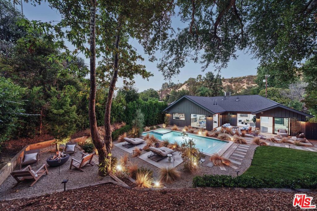 3721 Woodcliff Road