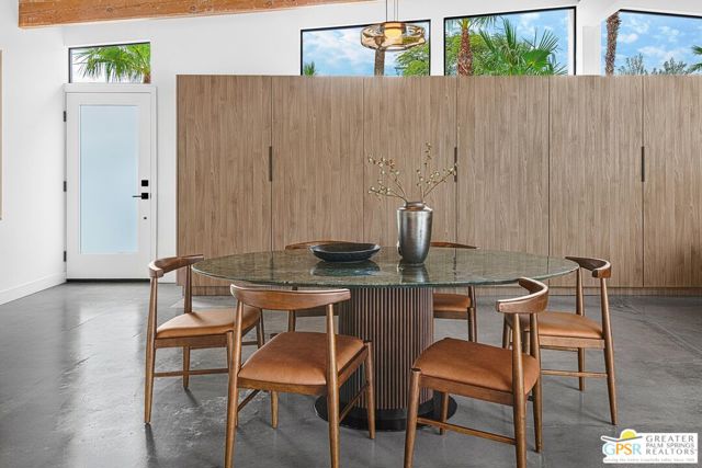 454 E Lindsey Drive, Palm Springs CA: https://media.crmls.org/mediaz/0f4fa960-a3d8-4c76-90f9-1cff2267632a.jpg