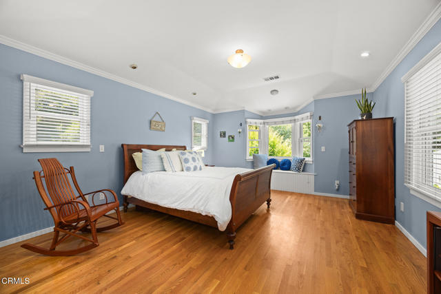 1116 Foothill Street, South Pasadena CA: https://media.crmls.org/mediaz/0f519ecd-564e-49e0-8352-903b346c7f9e.jpg