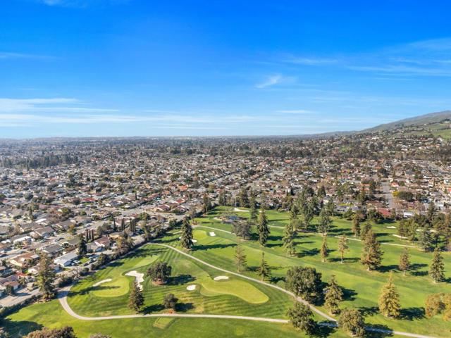 723 Linda Flora Street, San Jose CA: https://media.crmls.org/mediaz/0f52080b-79b7-415f-b8c1-4a25871c2365.jpg