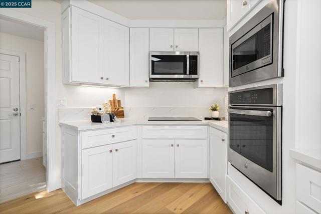 122 Cortona Dr, San Ramon CA: https://media.crmls.org/mediaz/0f5228e6-604d-4c08-b77e-cc489c72c806.jpg
