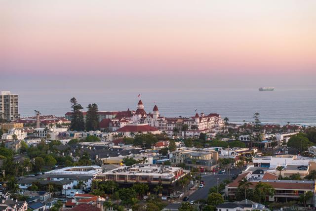 541 Orange Ave, Coronado CA: https://media.crmls.org/mediaz/0f5254f9-8ff1-41fb-a2c8-f7d9d6be3fff.jpg