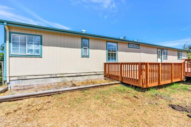 501 Trail Drive, Moss Landing CA: https://media.crmls.org/mediaz/0f52762f-91df-4191-b6e5-a6d30f9dfe5a.jpg