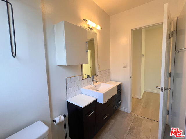 7311 Dunfield Avenue, Los Angeles CA: https://media.crmls.org/mediaz/0f52cec3-0e57-41ad-b630-d448f27bc2d5.jpg