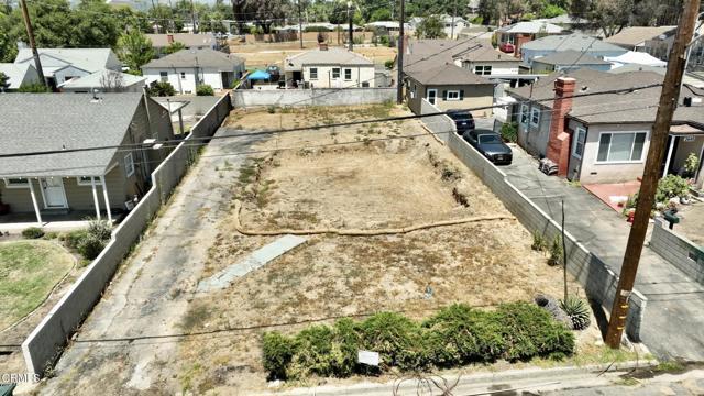 Detail Gallery Image 2 of 14 For 2637 N Olive Ave, Altadena,  CA 91001 - – Beds | – Baths