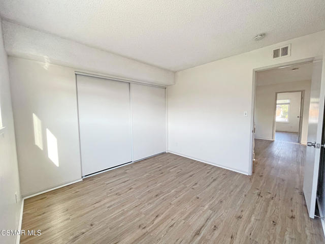 2467 Invar Court, Simi Valley CA: https://media.crmls.org/mediaz/0f52f35c-54c5-47c6-b3a5-ab9afa7793f3.jpg