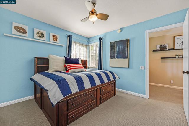 60 Rainbow Cir, Danville CA: https://media.crmls.org/mediaz/0f53dcee-ae1c-4085-b63d-9a06fb7df73f.jpg