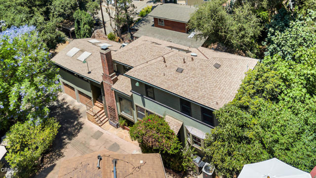 600 Woodland Drive, Sierra Madre CA: https://media.crmls.org/mediaz/0f54e976-6380-4491-afb7-b6271803d38f.jpg
