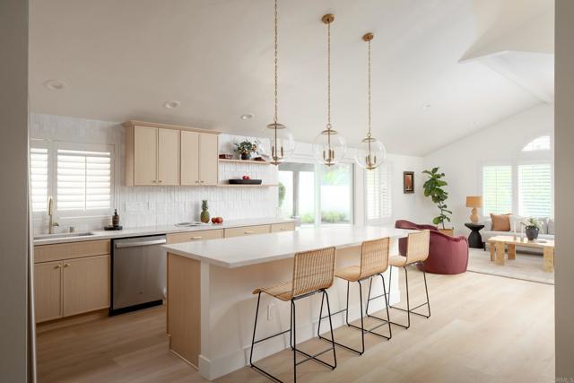 Detail Gallery Image 5 of 39 For 324 Avenida De Las Rosas, Encinitas,  CA 92024 - 4 Beds | 2/1 Baths