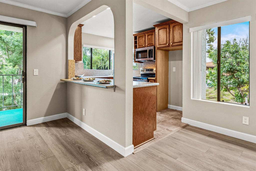 17627 Pomerado Rd - photo 8