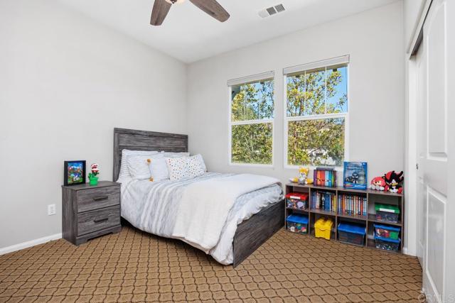 Detail Gallery Image 20 of 29 For 3428 Filoli Circle, Carlsbad,  CA 92009 - 3 Beds | 3/1 Baths