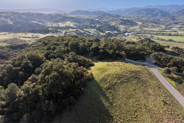 52 Chamisal Pass (Lot 136), Carmel CA: https://media.crmls.org/mediaz/0f567105-002e-4eaa-a58b-e81964afd42f.jpg