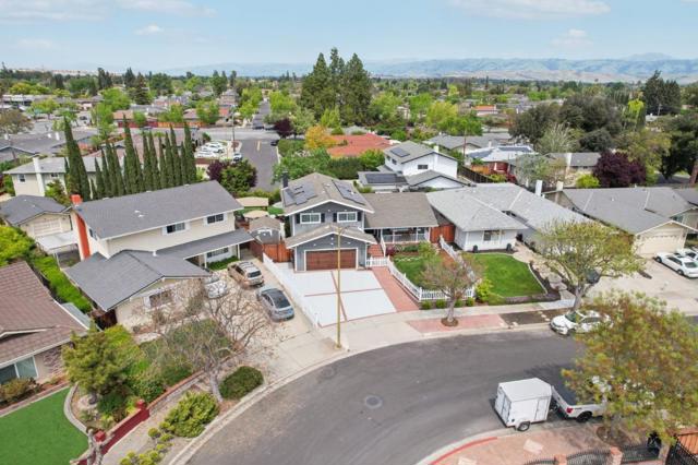 783 Dubanski Drive, San Jose CA: https://media.crmls.org/mediaz/0f56d2b1-823b-4567-9a6f-0489e1bf71c6.jpg