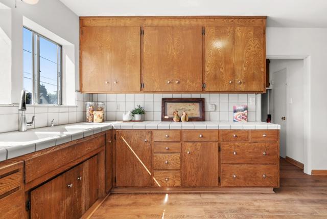 1003 Walnut Avenue, Santa Cruz CA: https://media.crmls.org/mediaz/0f5717a6-dfc2-4ee1-af68-02f349add7ea.jpg