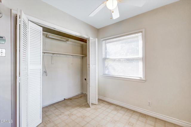 Detail Gallery Image 14 of 33 For 3557 Burritt Way, Glendale,  CA 91214 - 3 Beds | 2 Baths