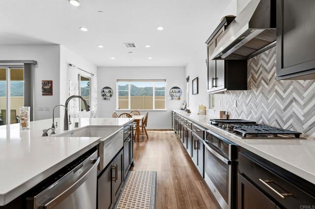 Detail Gallery Image 2 of 47 For 24067 Brison Dr, Corona,  CA 92883 - 2 Beds | 2 Baths